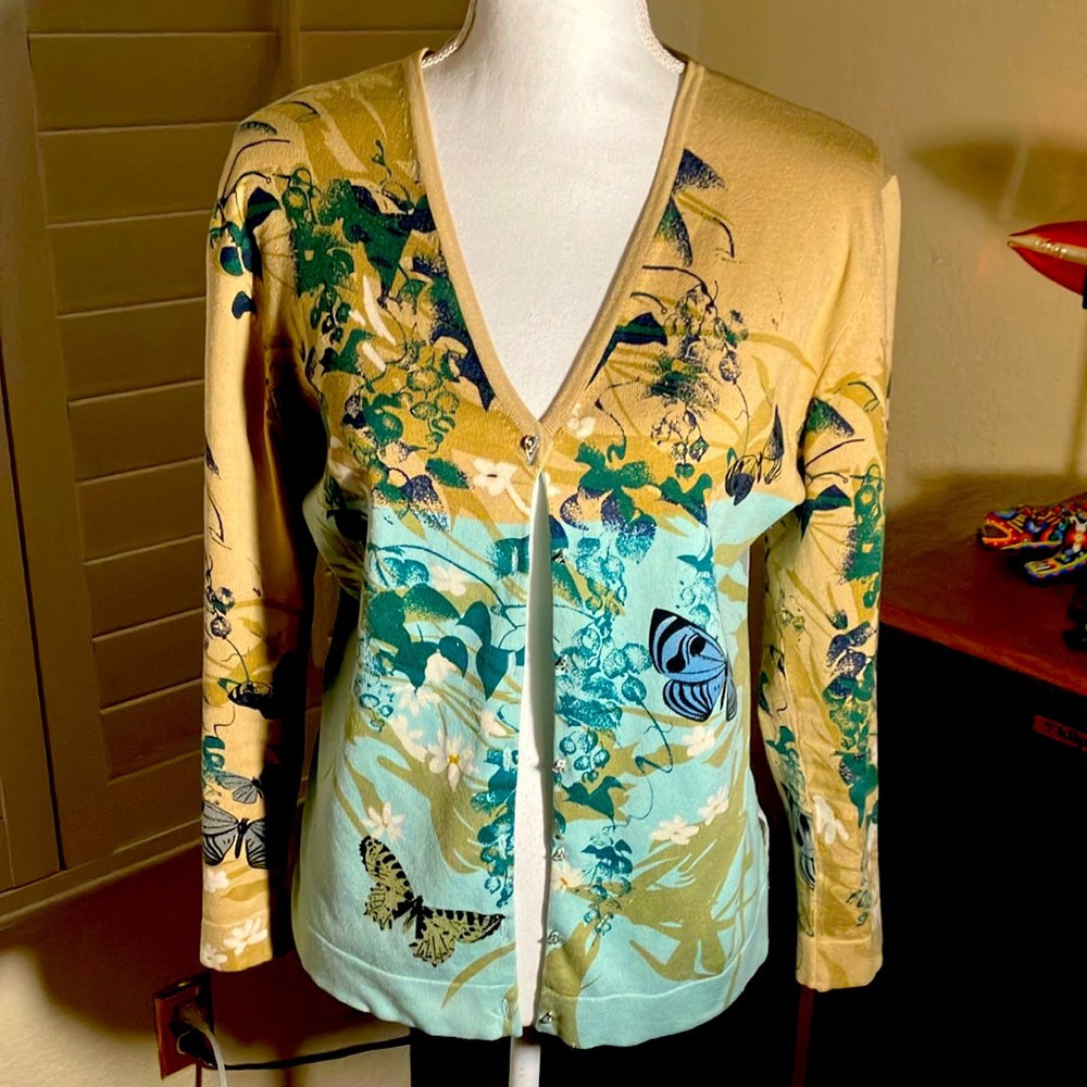 🩵💚Vintage Blue Floral/Butterfly Cardigan Sweater W/Embroidered Mesh Back Sz M
